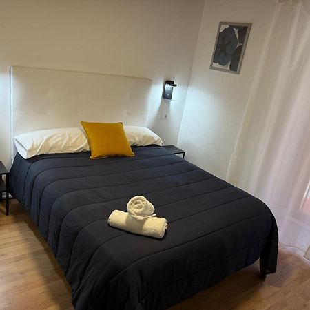 Hostal Ars Puigcerdà Esterno foto