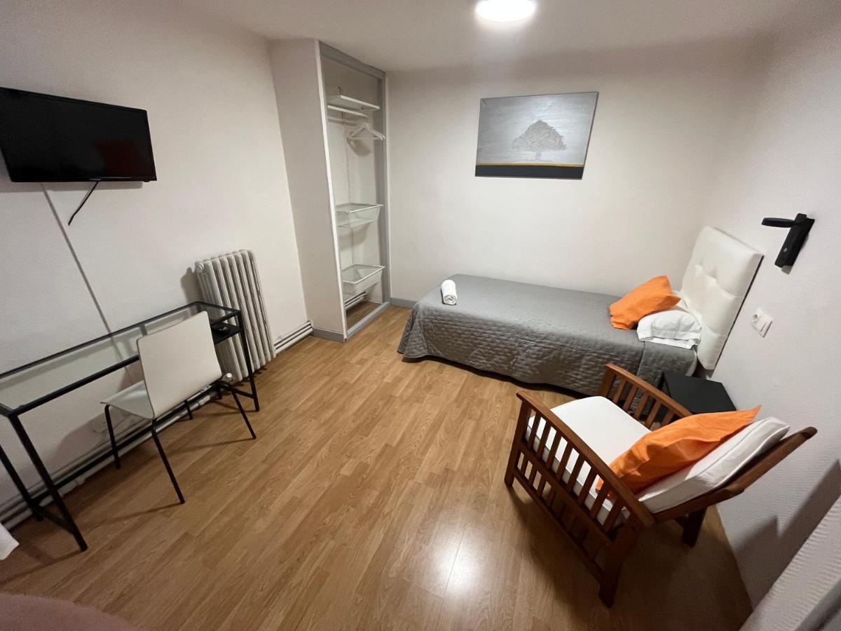 Hostal Ars Puigcerdà Esterno foto