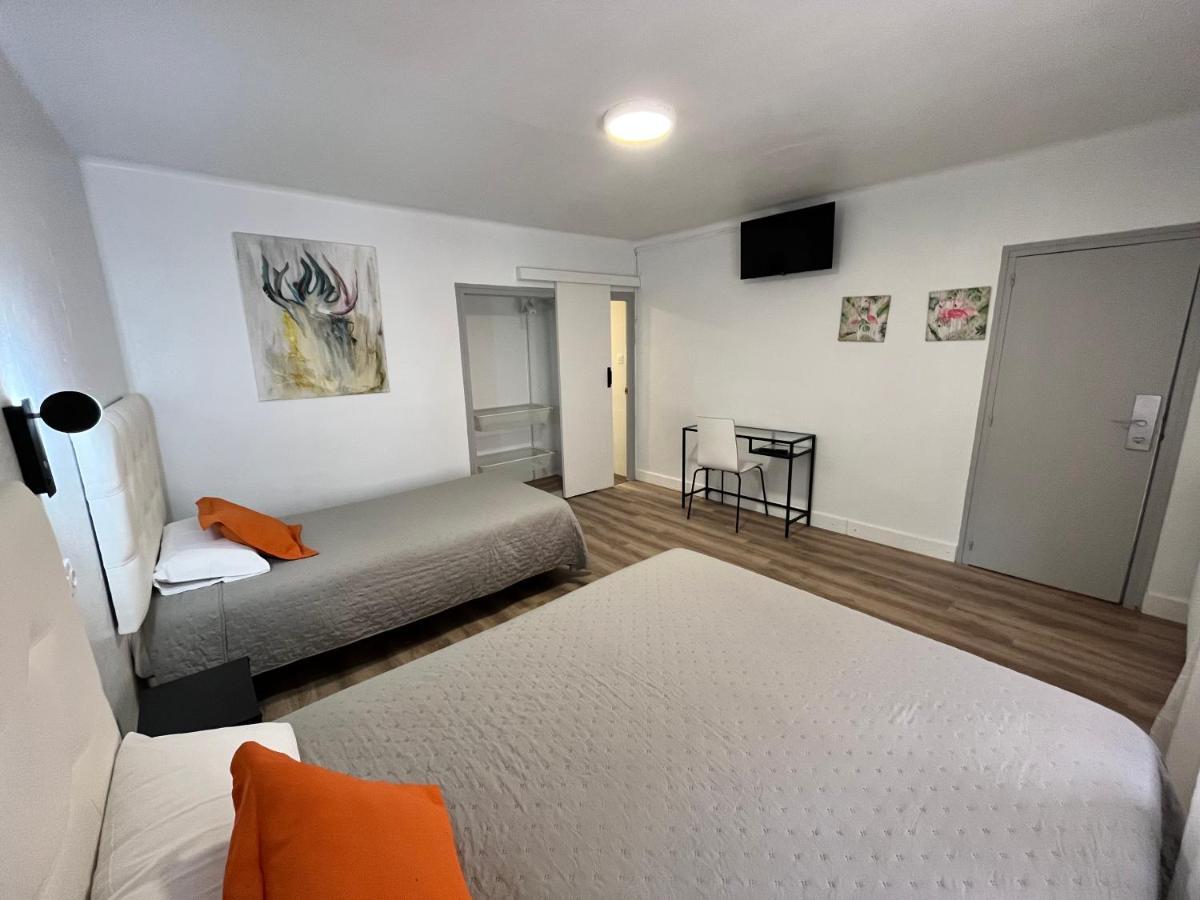 Hostal Ars Puigcerdà Esterno foto