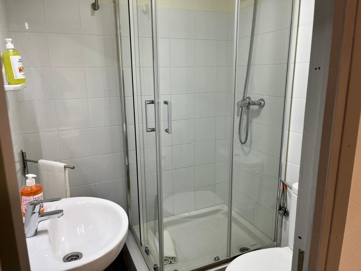 Hostal Ars Puigcerdà Esterno foto