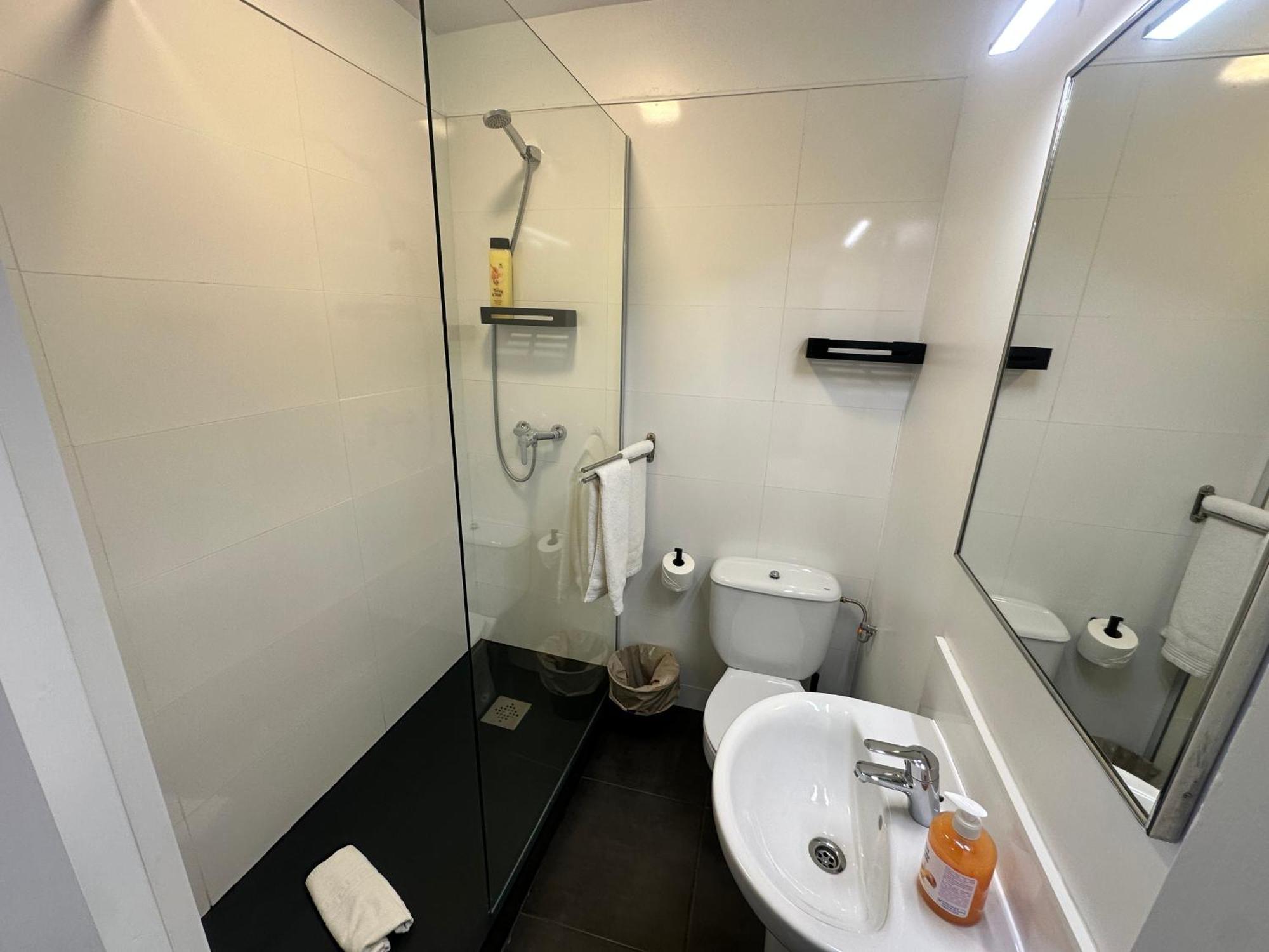 Hostal Ars Puigcerdà Esterno foto
