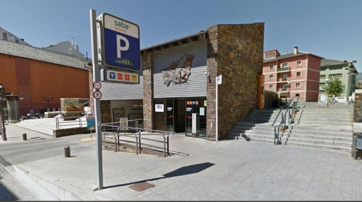 Hostal Ars Puigcerdà Esterno foto