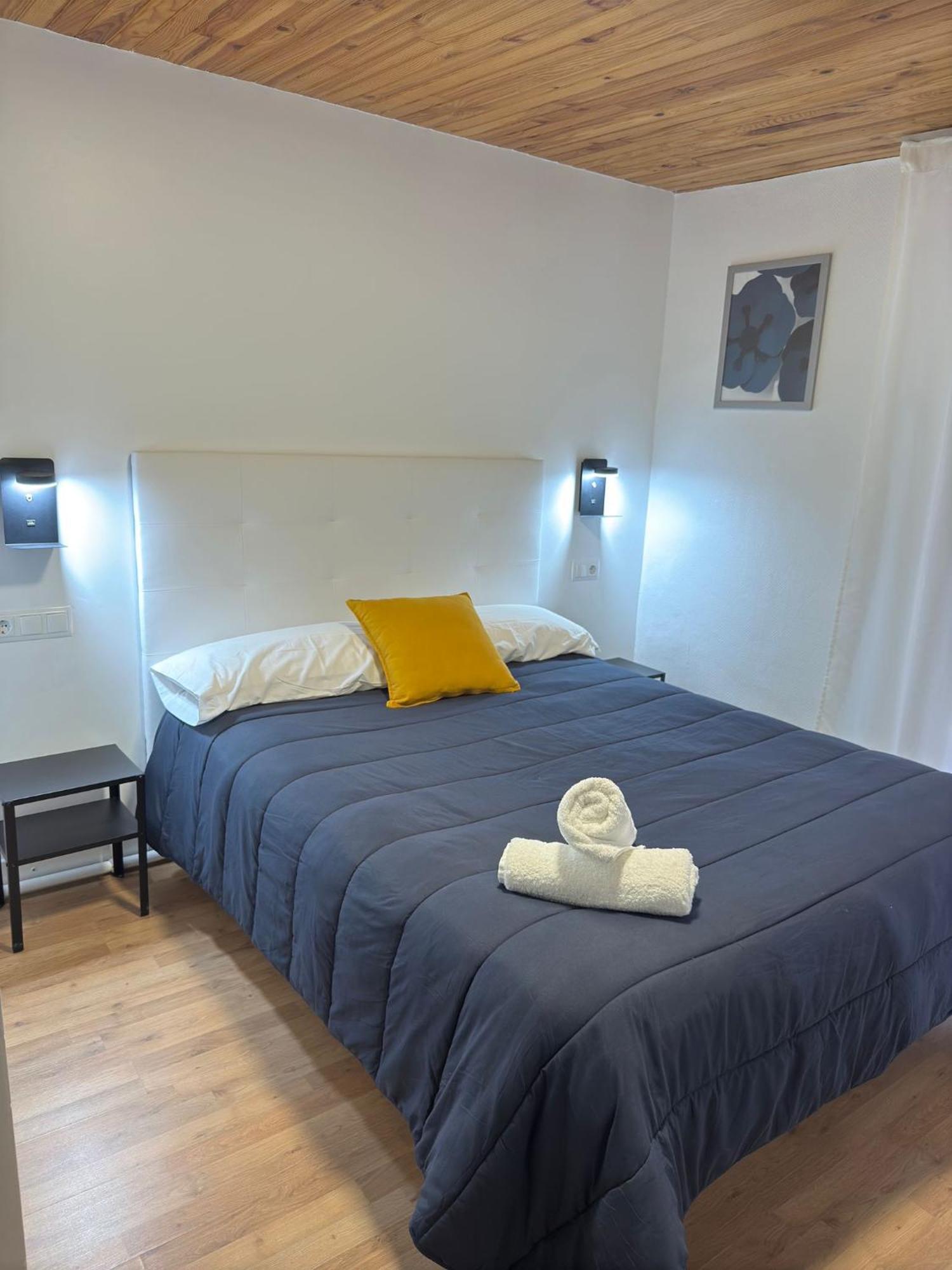 Hostal Ars Puigcerdà Esterno foto